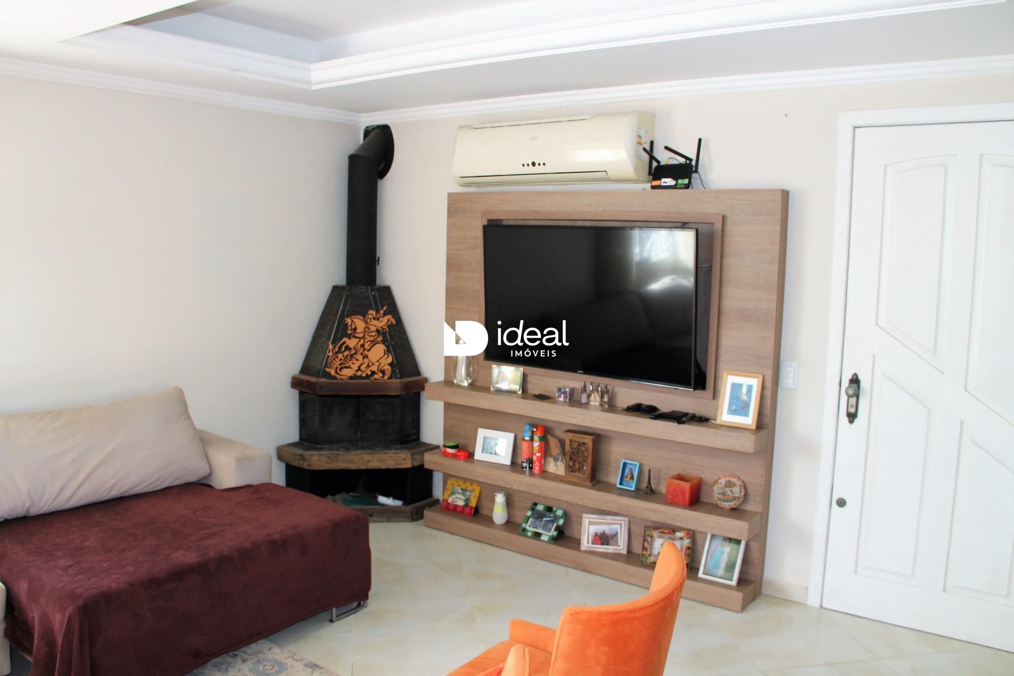 Casa de 3 quartos, 187m² no bairro Nossa Senhora Medianeira, em Santa Maria | Eu Corretor