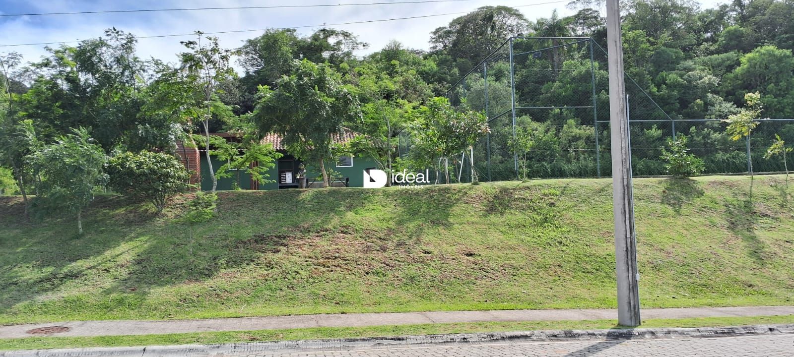 Lote/Terreno de 300m² no bairro Tomazetti, em Santa Maria | Eu Corretor