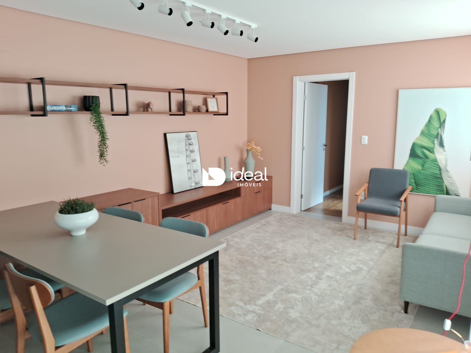 Apartamento de 2 quartos, 94m² no bairro Centro, em Santa Maria | Eu Corretor
