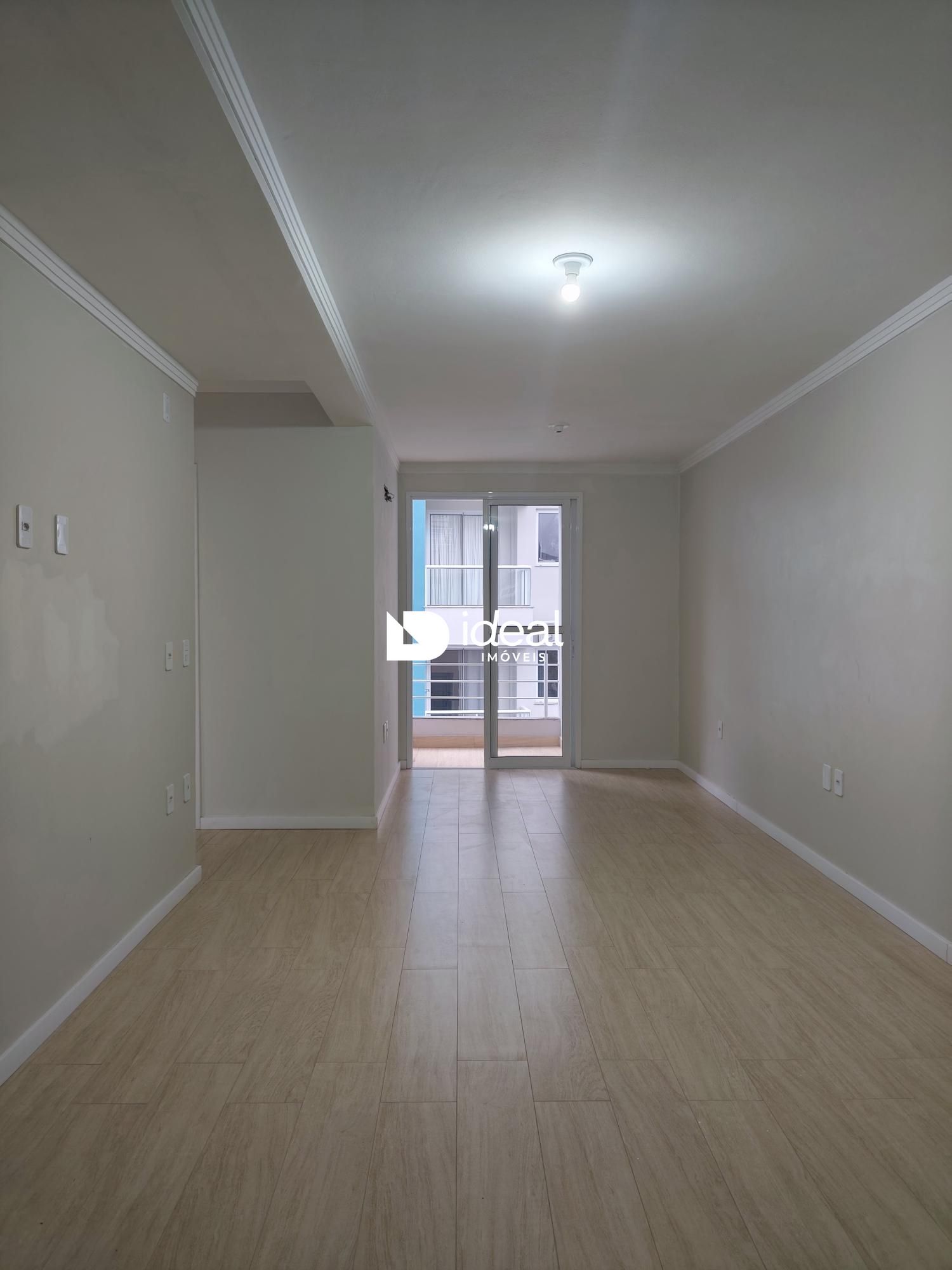 Apartamento para alugar  no Camobi - Santa Maria, RS. Imóveis