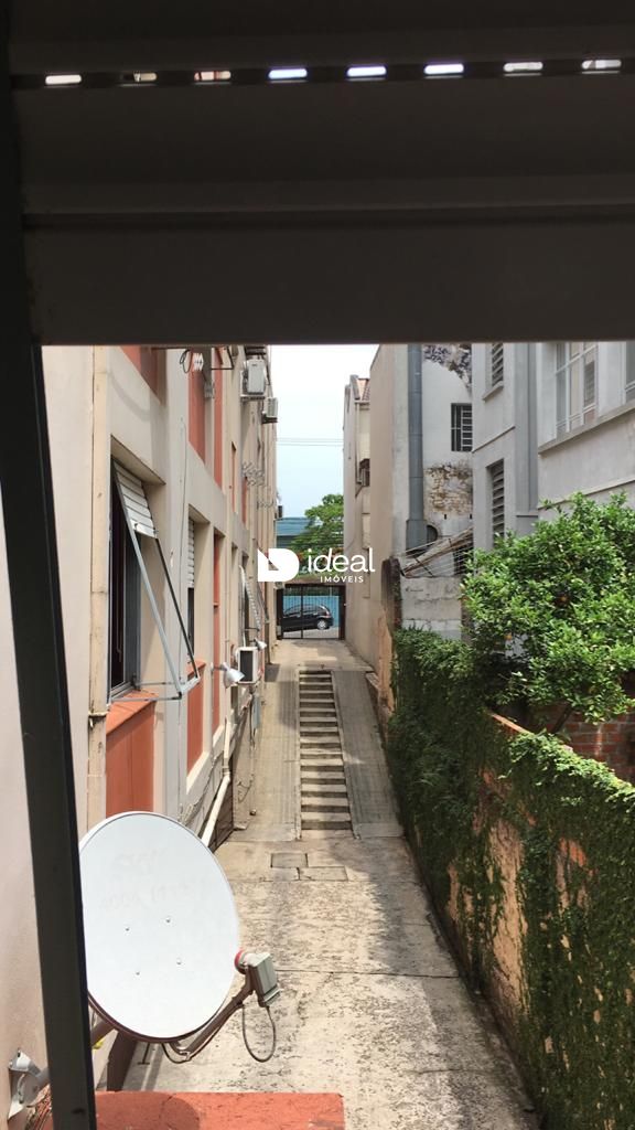 img12273968