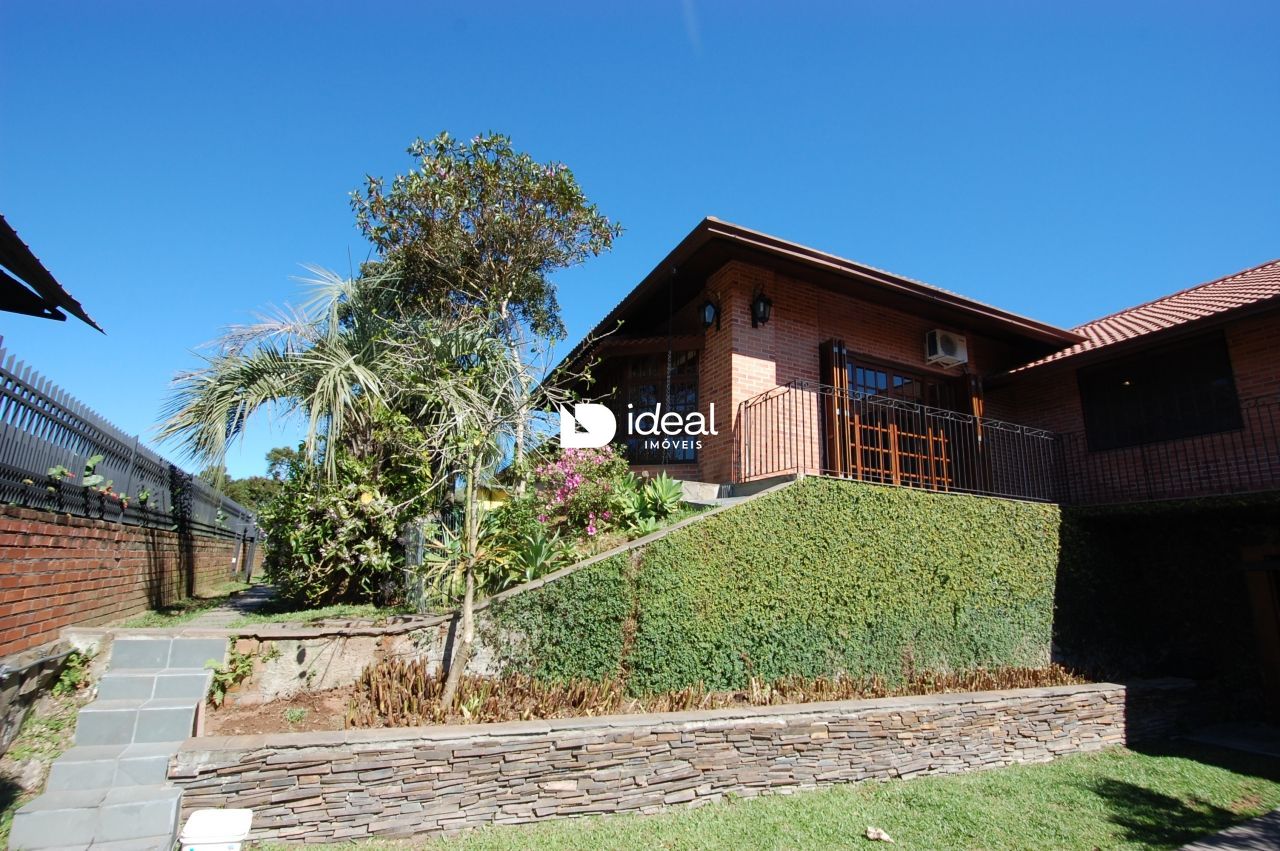 Casa de 4 quartos, 460m² no bairro Campestre do Menino Deus, em Santa Maria | Eu Corretor