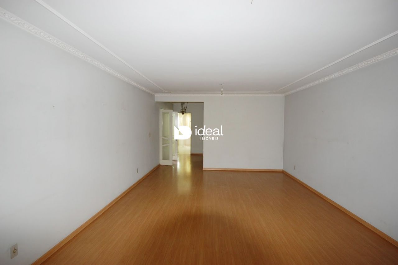Apartamento de 3 quartos, 148m² no bairro Centro, em Santa Maria | Eu Corretor