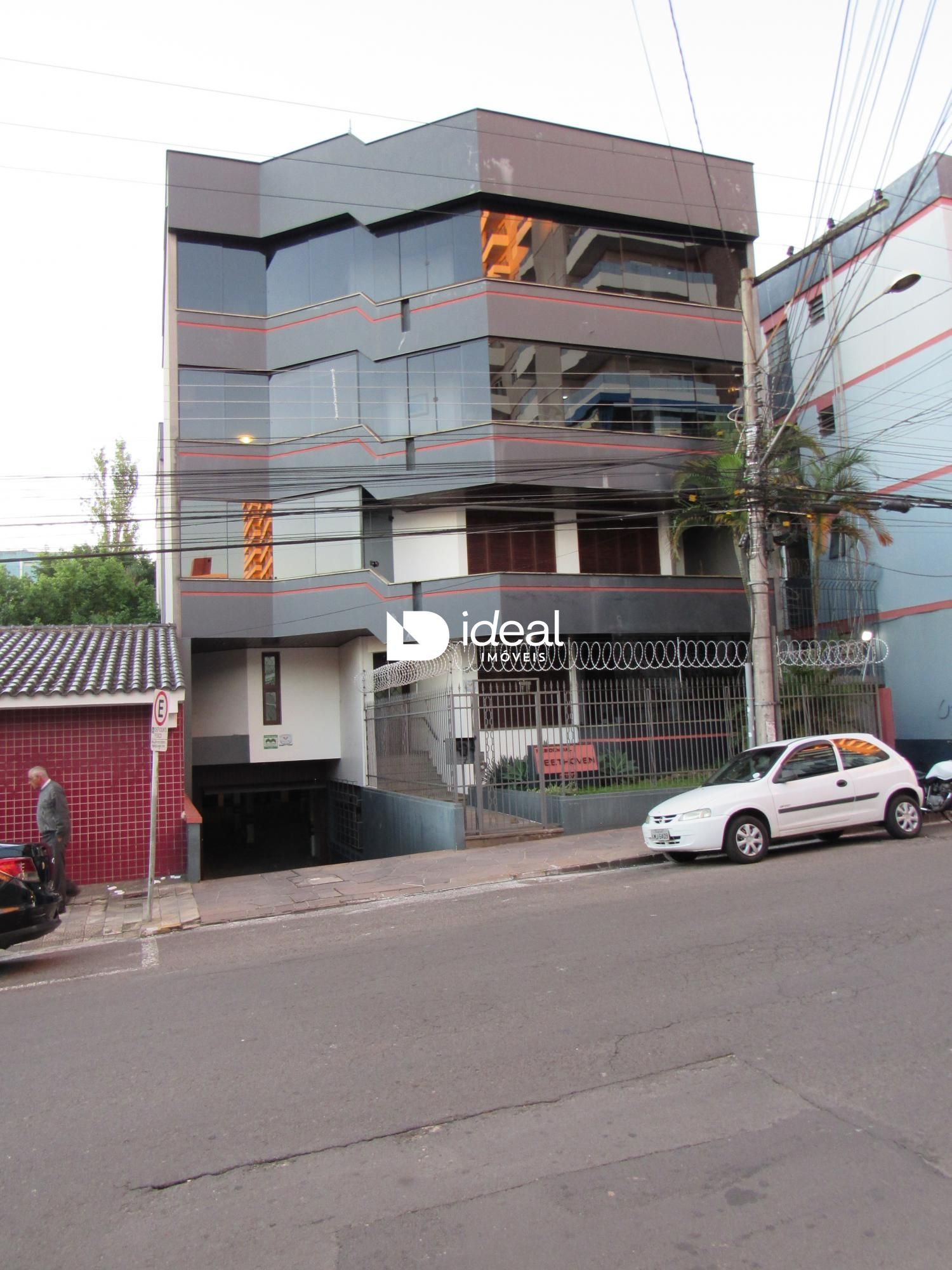 Apartamento de 4 quartos, 362m² no bairro Centro, em Santa Maria | Eu Corretor