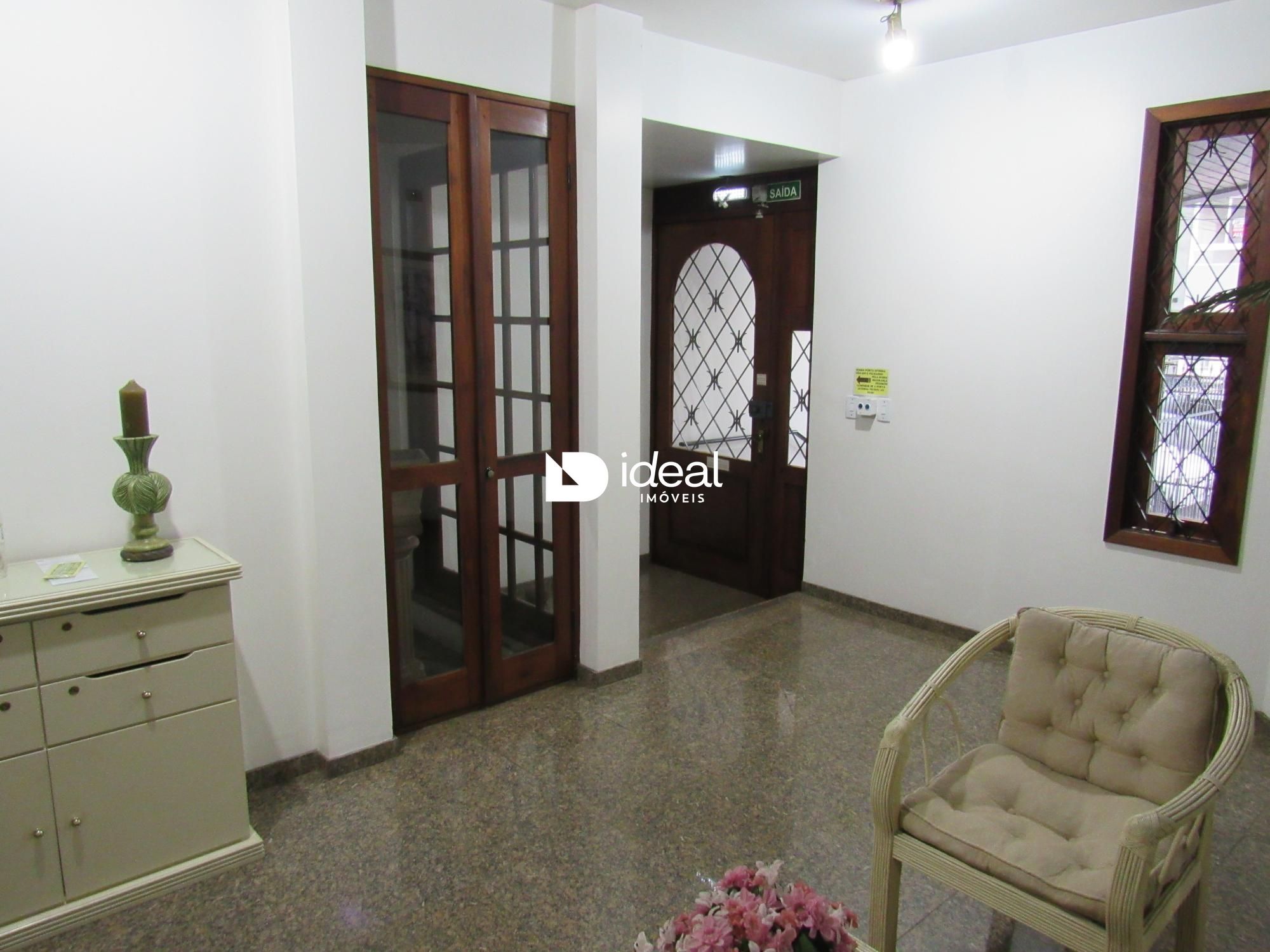Apartamento de 4 quartos, 362m² no bairro Centro, em Santa Maria | Eu Corretor