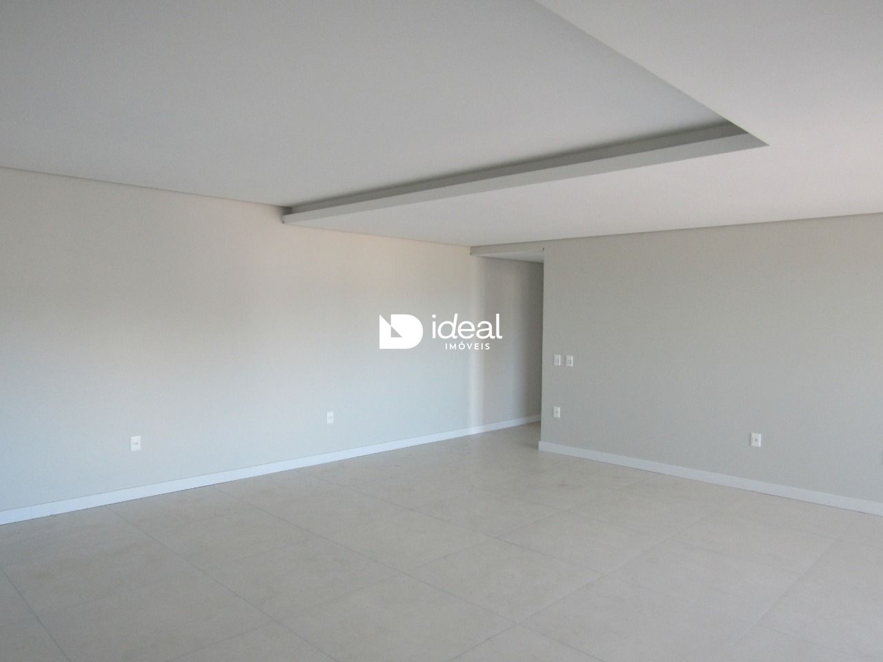Apartamento de 3 quartos, 220m² no bairro Nossa Senhora de Lourdes, em Santa Maria | Eu Corretor