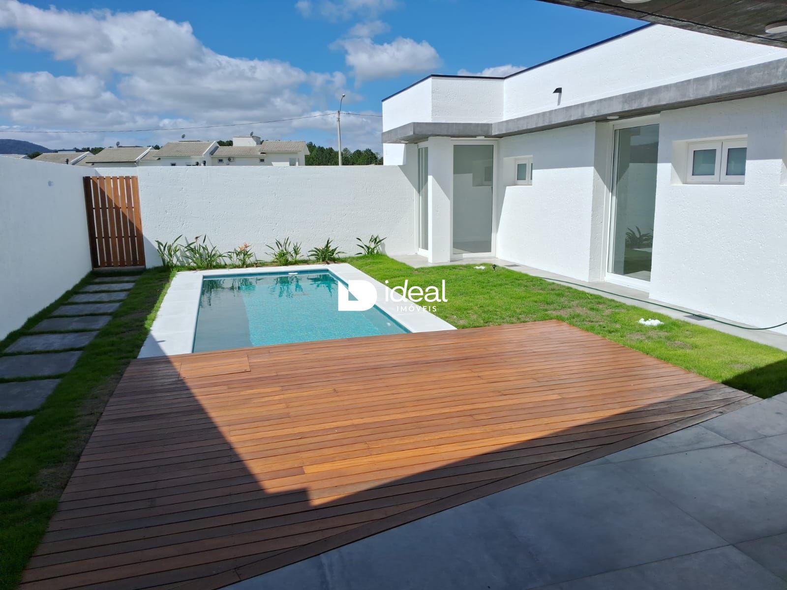 Casa de Condomínio de 3 quartos, 340m² no bairro São José, em Santa Maria | Eu Corretor