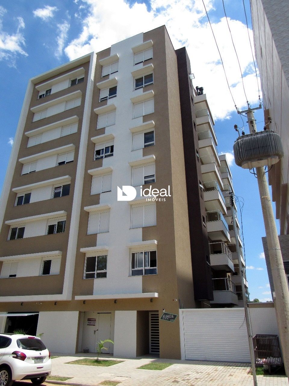 Cobertura à venda  no Nossa Senhora das Dores - Santa Maria, RS. Imóveis