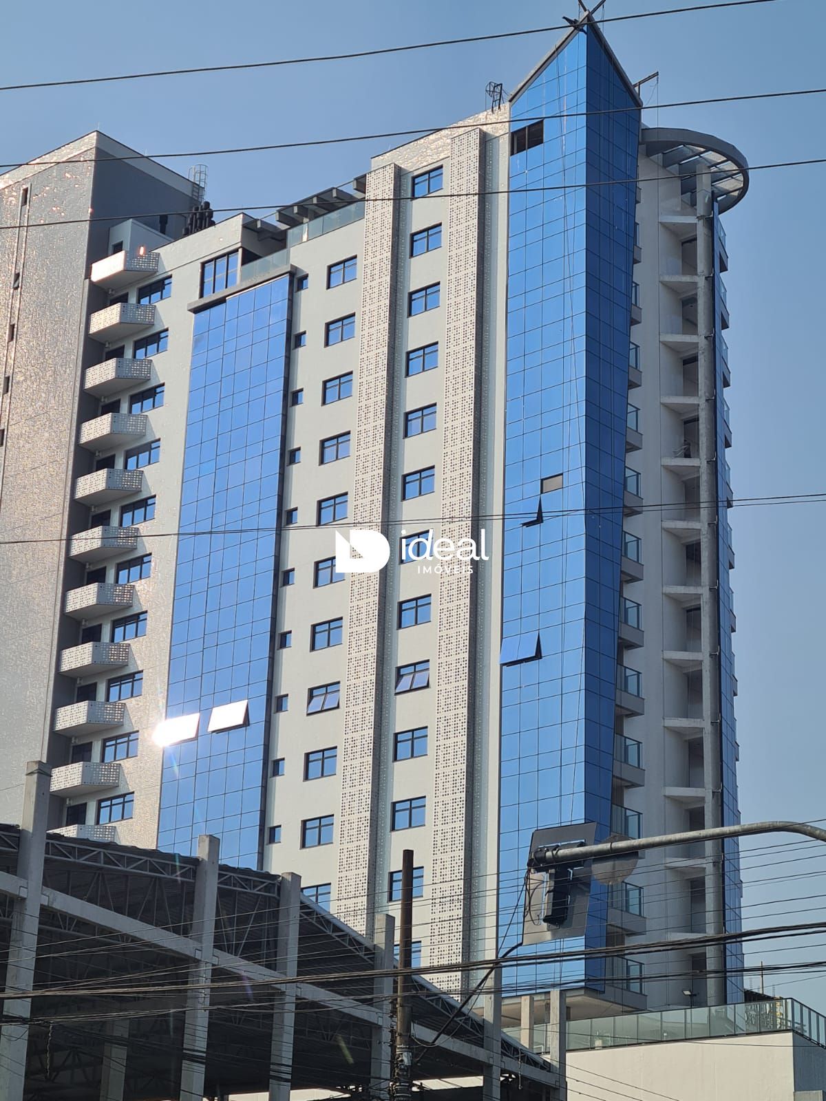 Apartamento de 3 quartos, 197m² no bairro Nossa Senhora Medianeira, em Santa Maria | Eu Corretor