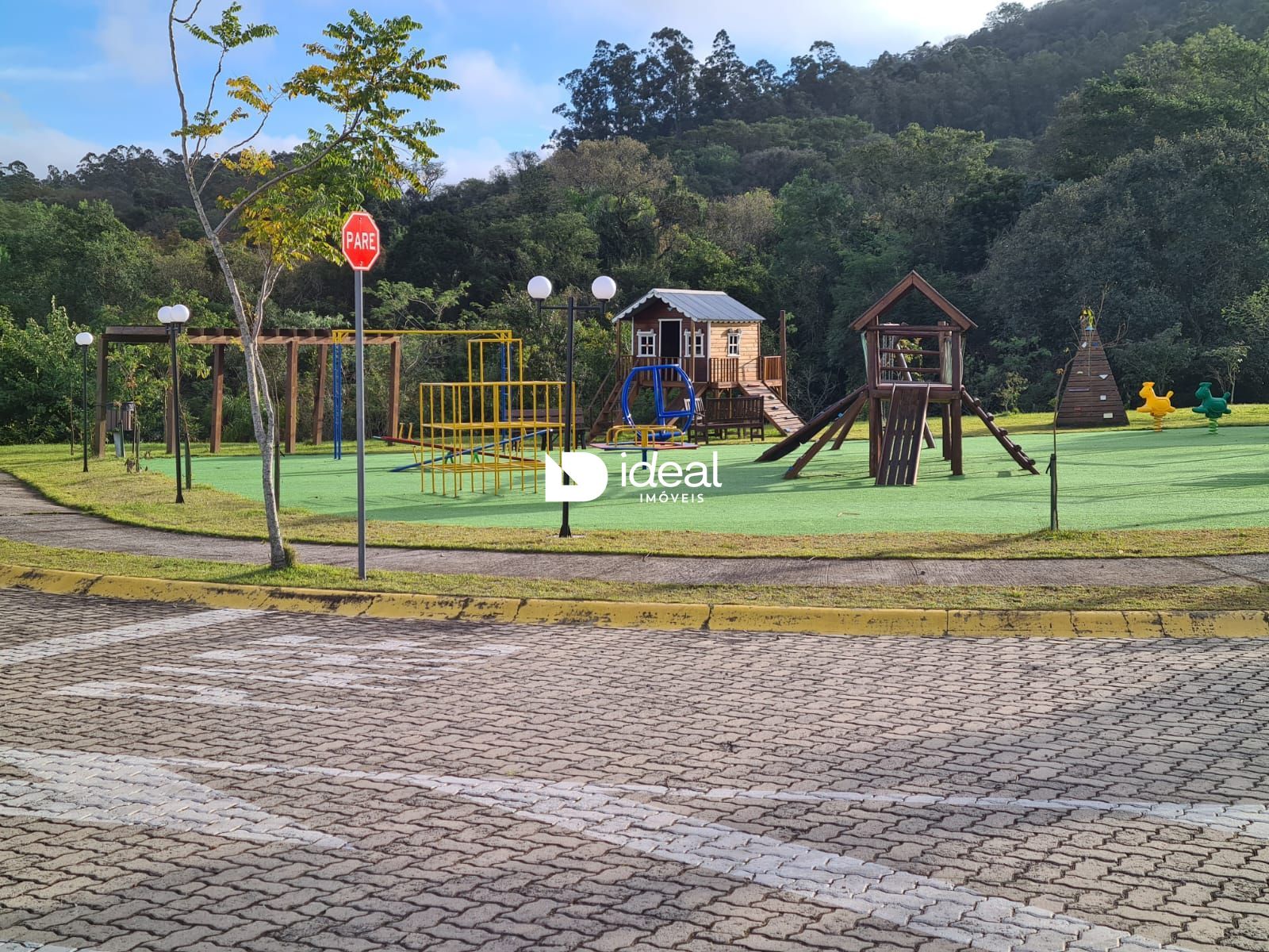 Lote/Terreno de 300m² no bairro Tomazetti, em Santa Maria | Eu Corretor