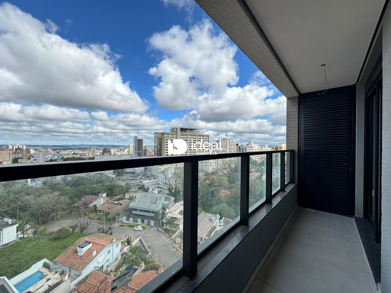Apartamento de 3 quartos, 162m² no bairro Nossa Senhora Medianeira, em Santa Maria | Eu Corretor