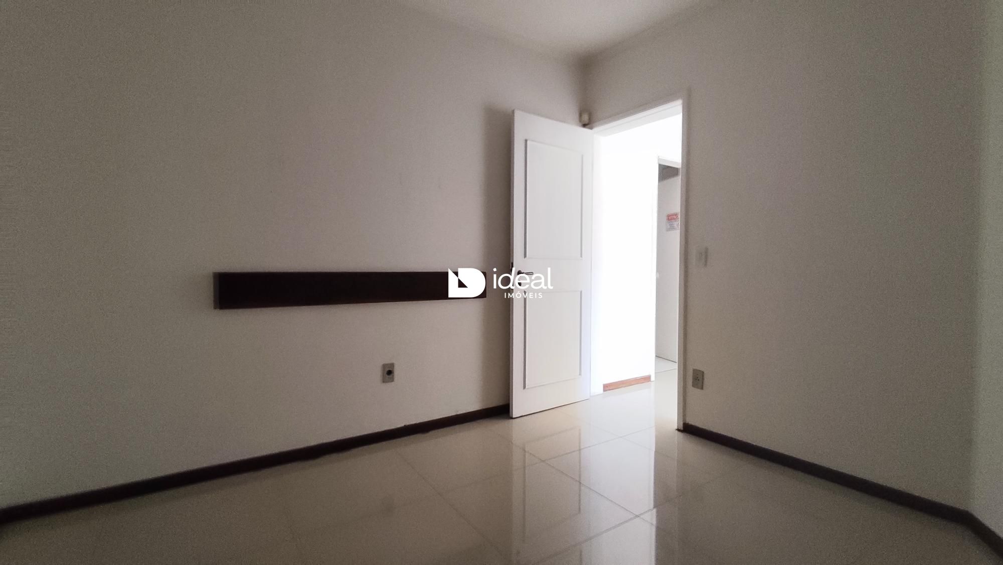 Casa de 3 quartos, 250m² no bairro Nossa Senhora Medianeira, em Santa Maria | Eu Corretor