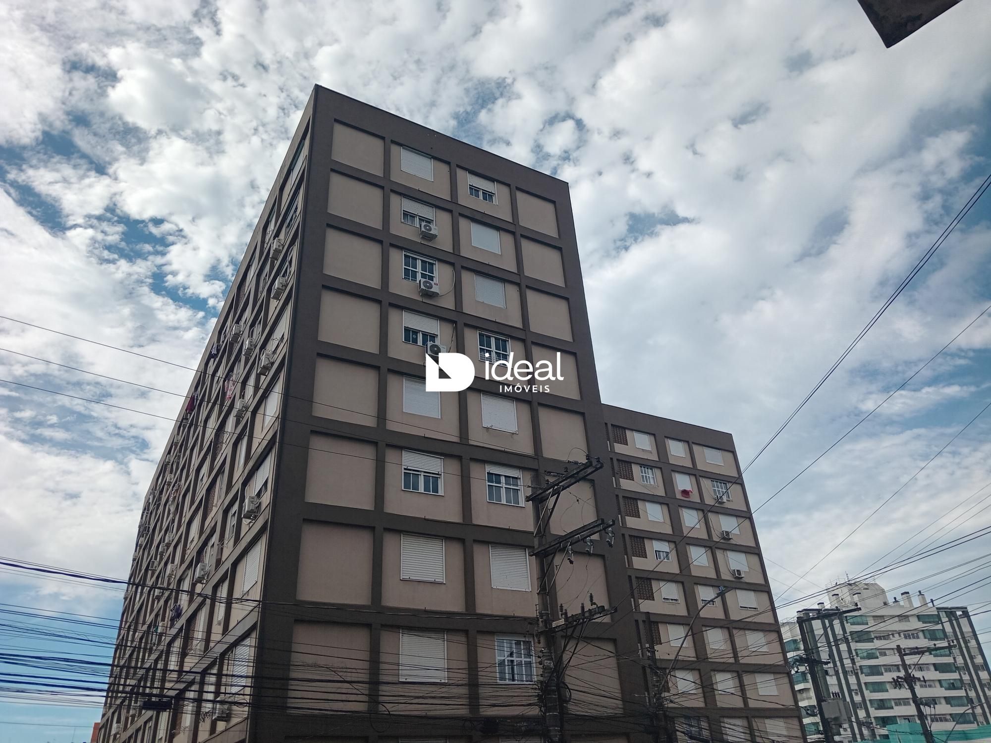 Apartamento para alugar  no Centro - Santa Maria, RS. Imóveis