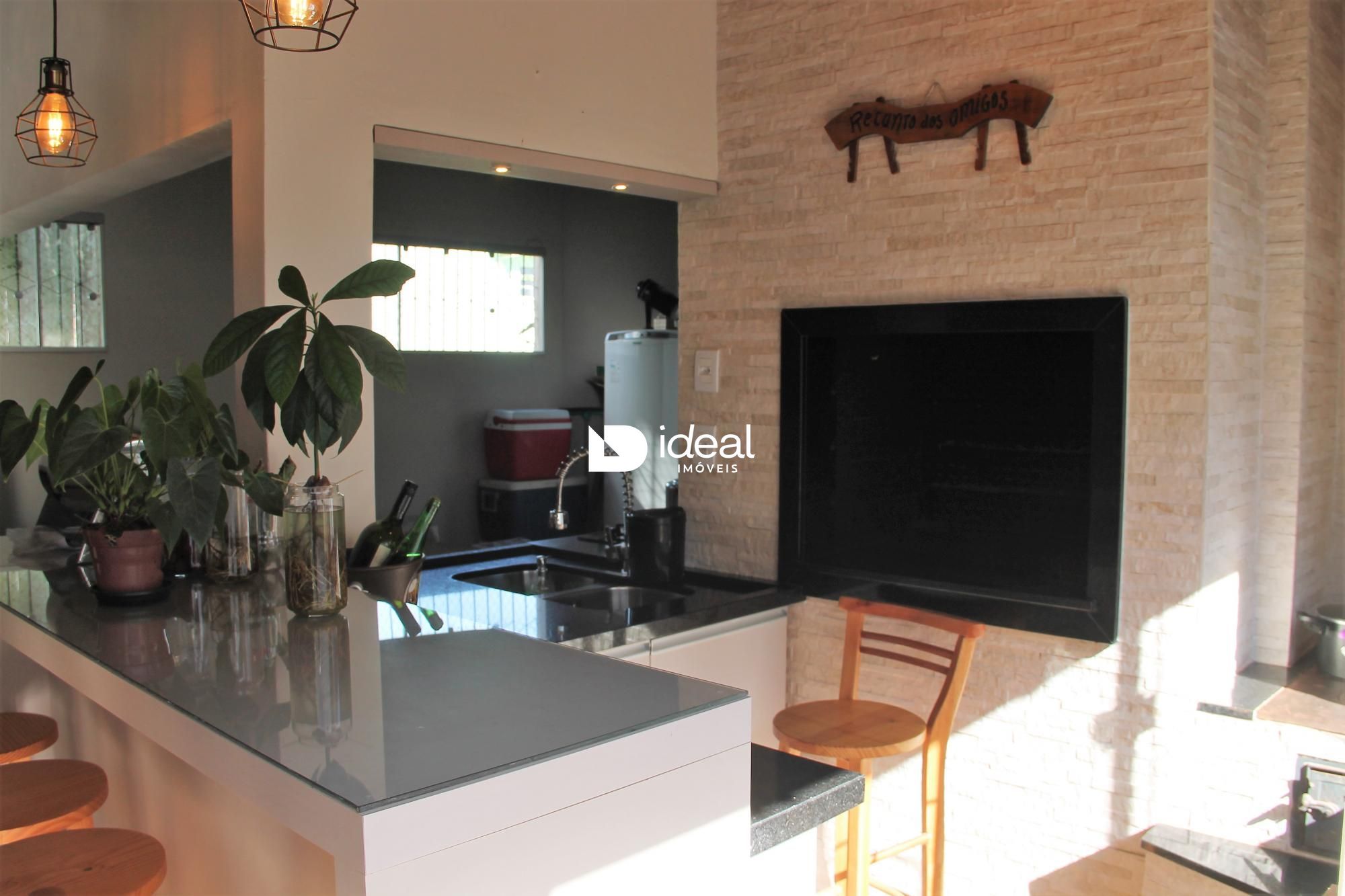 Casa de 3 quartos, 187m² no bairro Nossa Senhora Medianeira, em Santa Maria | Eu Corretor