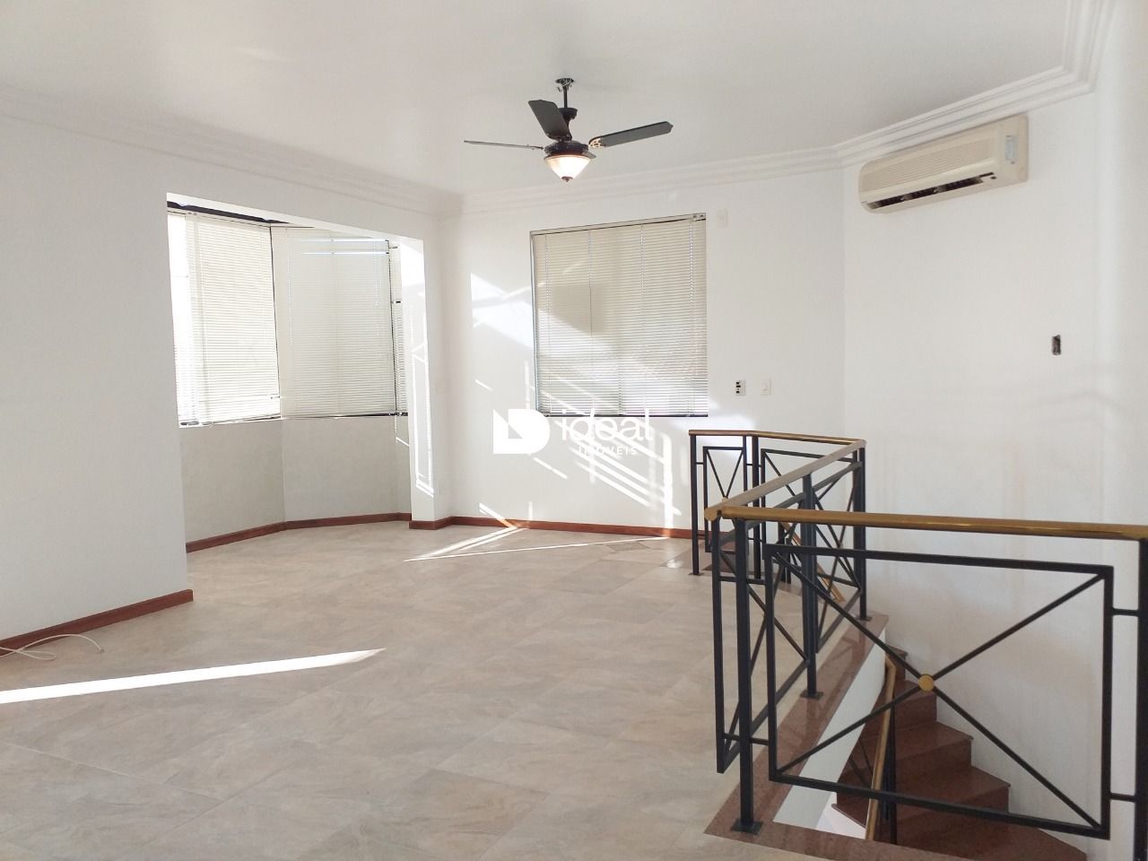 Apartamento de 4 quartos, 220m² no bairro Nossa Senhora das Dores, em Santa Maria | Eu Corretor