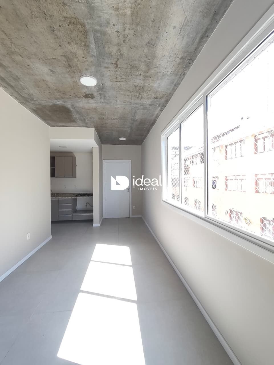 Apartamento com 2 Dormitórios para alugar, 82 m² por R$ 2.900,00 Apartamento com 2 Dormitórios para alugar, 82 m² por R$ 2.900,00