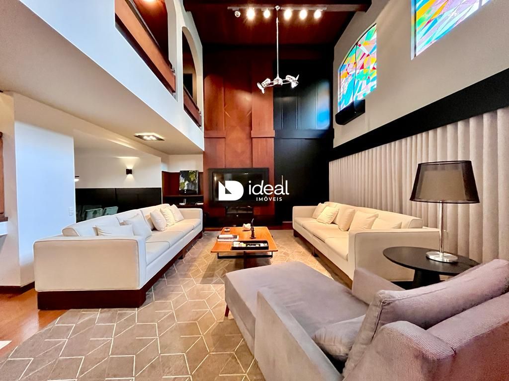 Apartamento de 4 quartos, 470m² no bairro Centro, em Santa Maria | Eu Corretor