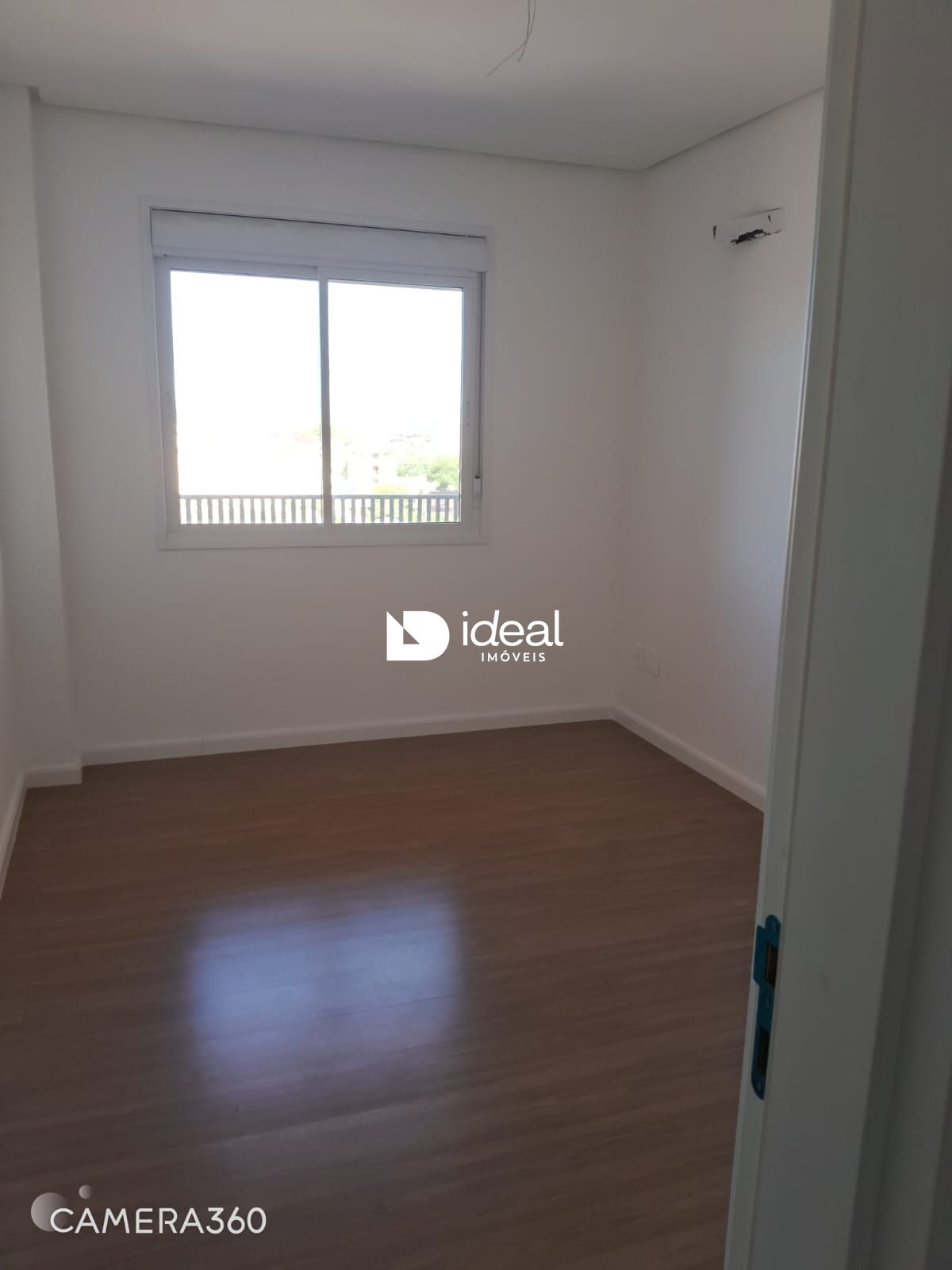 Apartamento de 3 quartos, 135m² no bairro Camobi, em Santa Maria | Eu Corretor