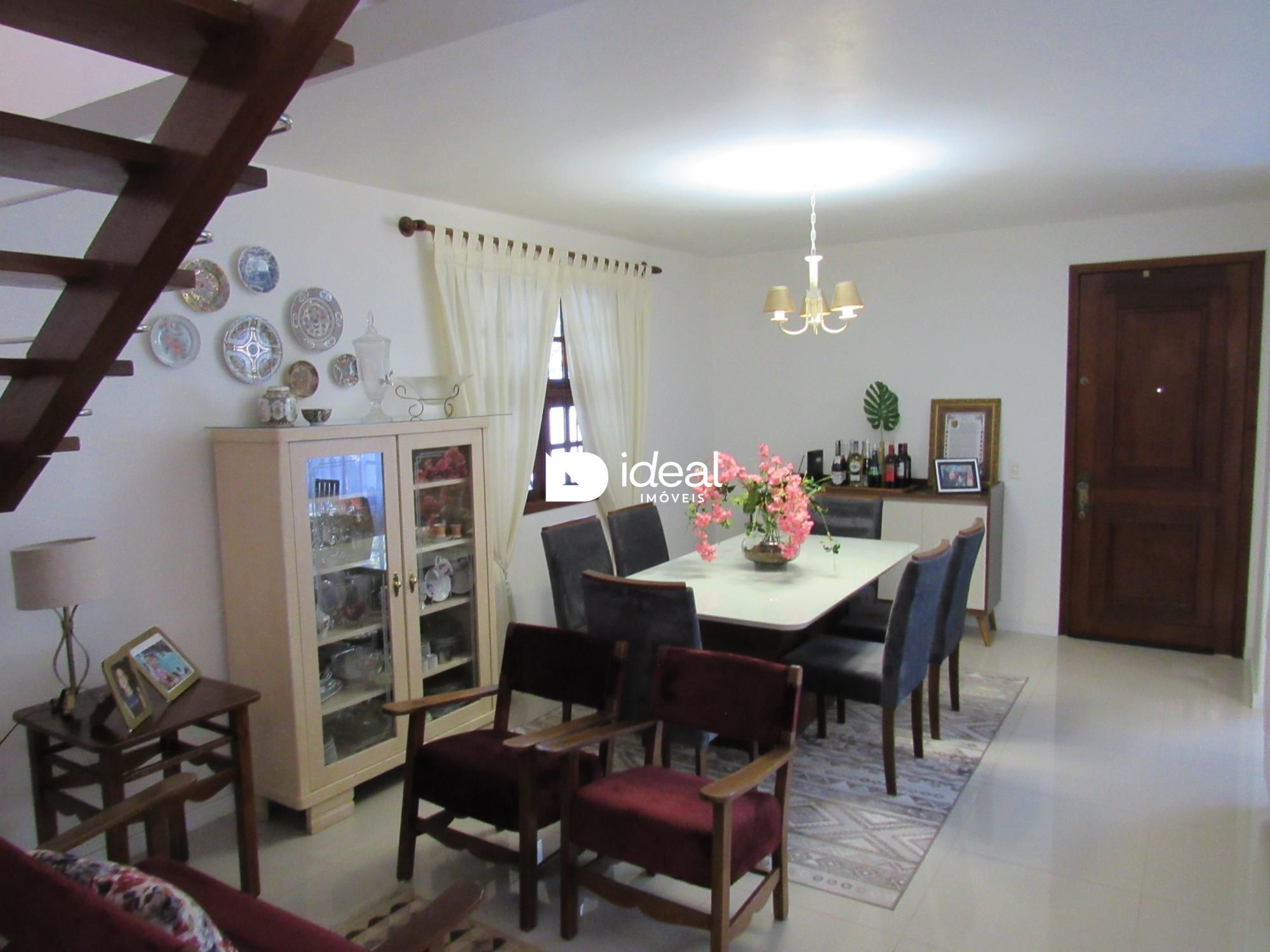 Casa de 4 quartos, 225m² no bairro São José, em Santa Maria | Eu Corretor