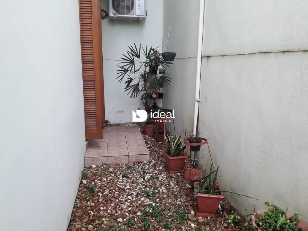 Casa de 4 quartos, 153m² no bairro Camobi, em Santa Maria | Eu Corretor