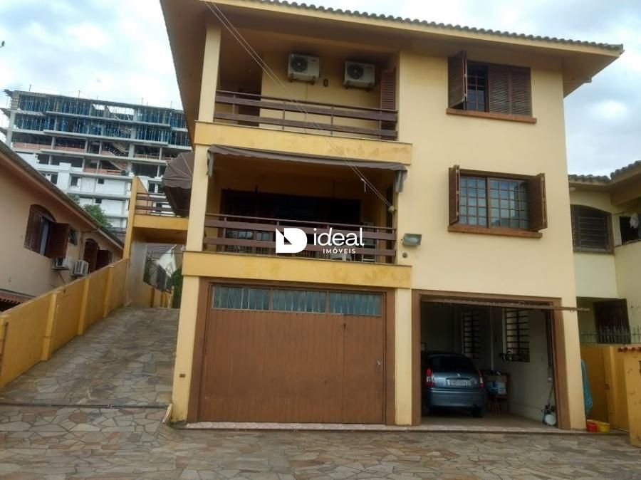 Casa de 4 quartos, 411m² no bairro Nossa Senhora de Lourdes, em Santa Maria | Eu Corretor