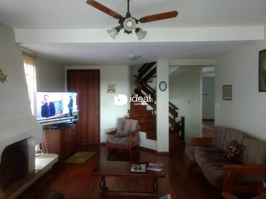 Casa de 4 quartos, 411m² no bairro Nossa Senhora de Lourdes, em Santa Maria | Eu Corretor