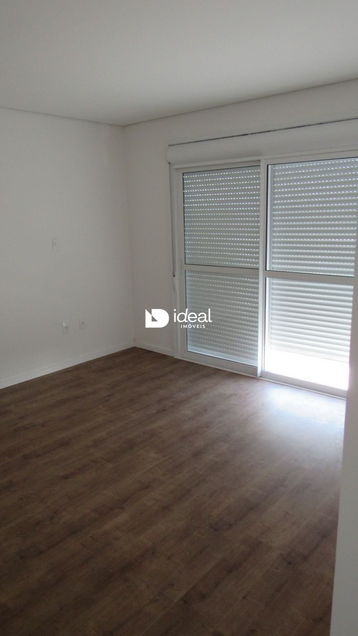 Apartamento de 3 quartos, 165m² no bairro Nossa Senhora do Rosário, em Santa Maria | Eu Corretor