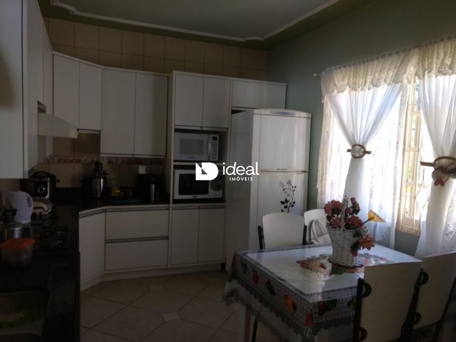 Casa de 5 quartos, 280m² no bairro São José, em Santa Maria | Eu Corretor