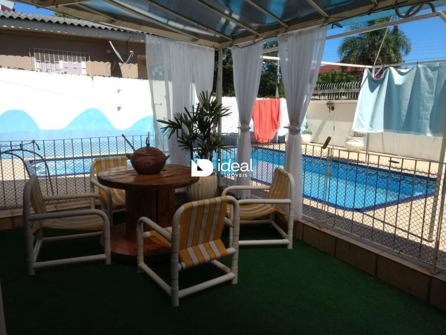 Casa de 5 quartos, 280m² no bairro São José, em Santa Maria | Eu Corretor