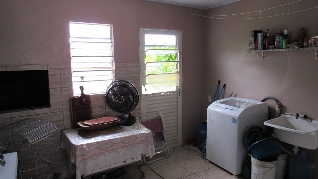 Casa de 4 quartos, 167m² no bairro Juscelino Kubitschek, em Santa Maria | Eu Corretor