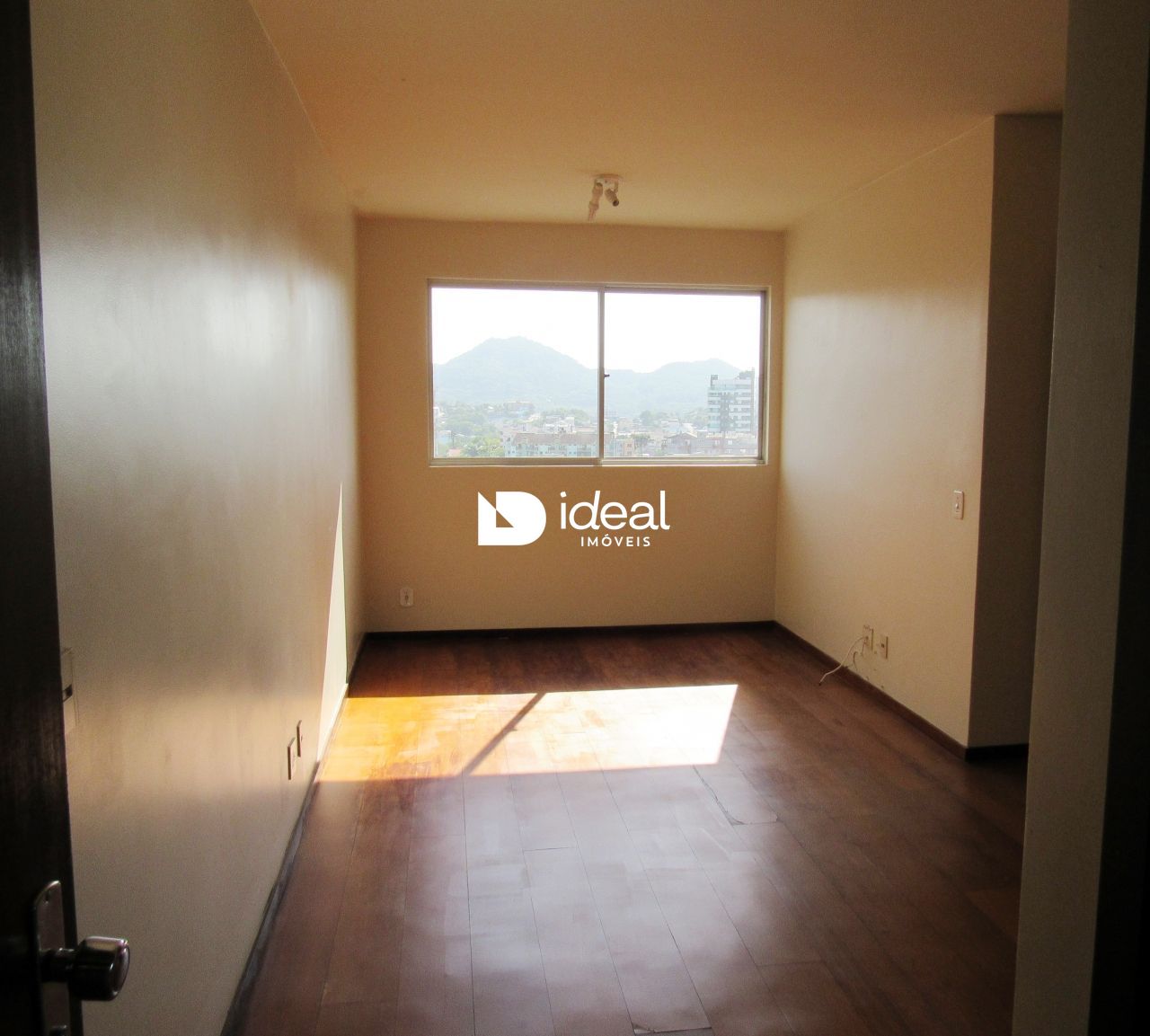 Apartamento de 2 quartos, 65m² no bairro Centro, em Santa Maria | Eu Corretor