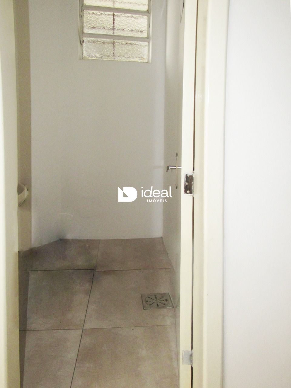 Sala Comercial de 2 quartos, 40m² no bairro Centro, em Santa Maria | Eu Corretor