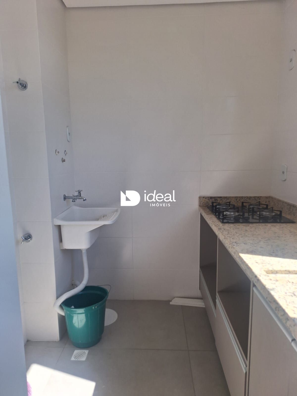 Apartamento com 2 Dormitórios para alugar, 75 m² por R$ 2.780,00 Apartamento com 2 Dormitórios para alugar, 75 m² por R$ 2.780,00