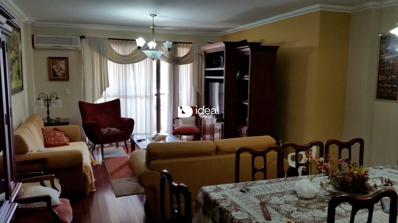 Apartamento de 4 quartos, 222m² no bairro Patronato, em Santa Maria | Eu Corretor