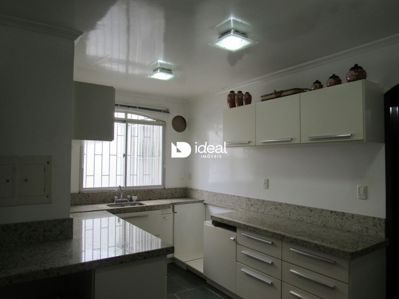 Casa de 3 quartos, 241m² no bairro Nossa Senhora do Rosário, em Santa Maria | Eu Corretor