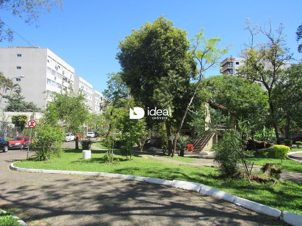 Loja / Salão / Ponto Comercial de 2 quartos, 600m² no bairro Centro, em Santa Maria | Eu Corretor