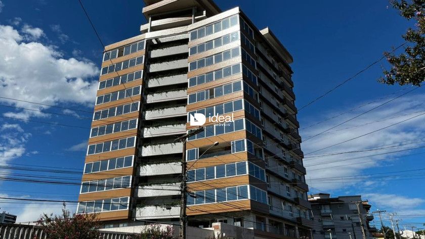 Apartamento de 3 quartos, 227m² no bairro Km 3, em Santa Maria | Eu Corretor