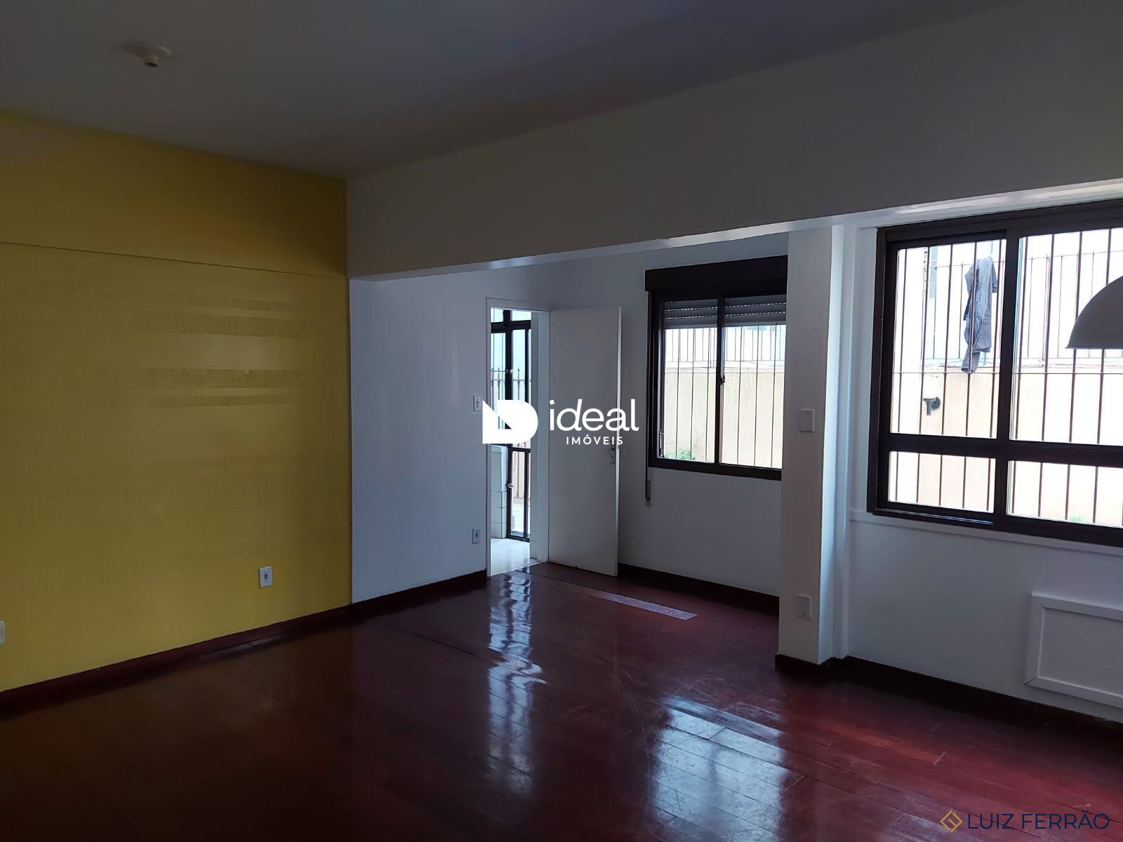 Apartamento de 2 quartos, 101m² no bairro Centro, em Santa Maria | Eu Corretor