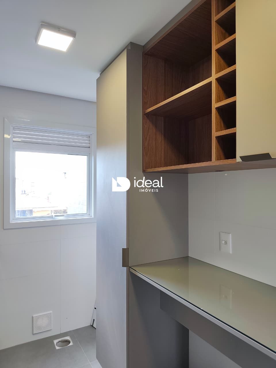 Apartamento com 2 Dormitórios para alugar, 90 m² por R$ 2.900,00 Apartamento com 2 Dormitórios para alugar, 90 m² por R$ 2.900,00