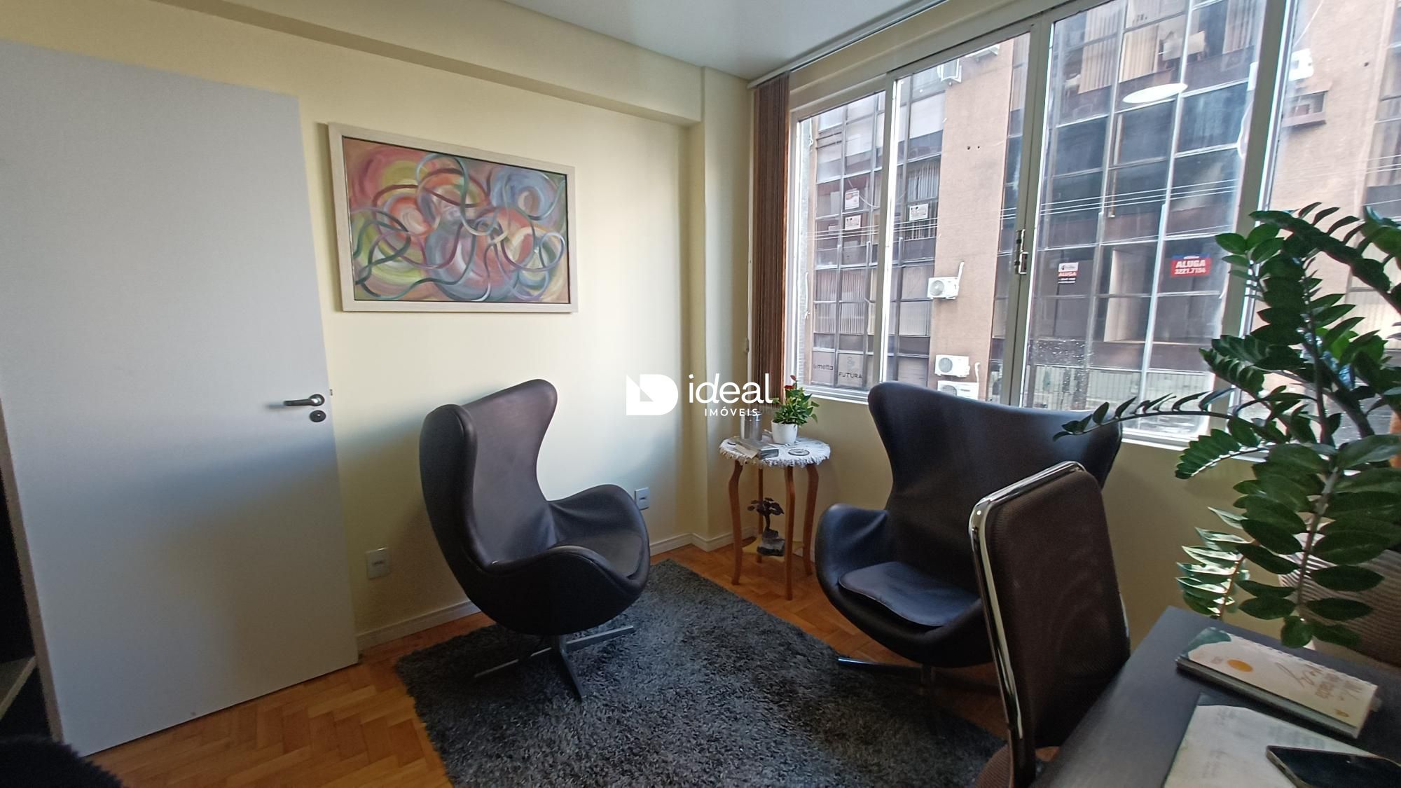 Sala Comercial de 3 quartos, 57m² no bairro Centro, em Santa Maria | Eu Corretor