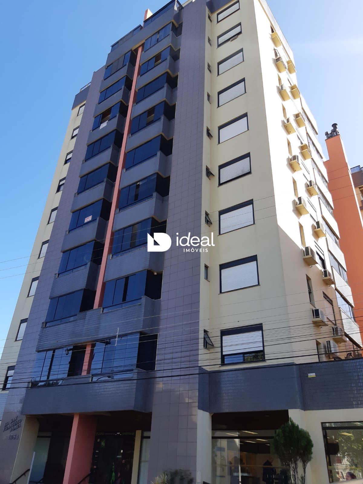 Apartamento de 3 quartos, 172m² no bairro Nossa Senhora de Fátima, em Santa Maria | Eu Corretor
