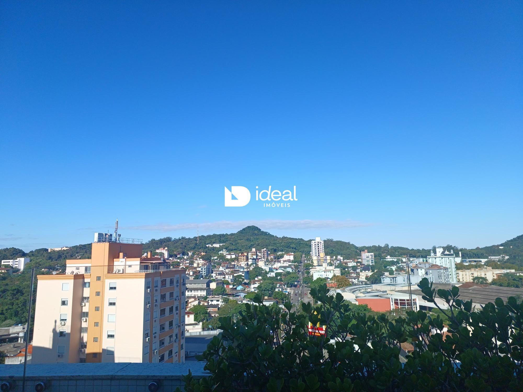 Apartamento de 3 quartos, 116m² no bairro Nossa Senhora de Lourdes, em Santa Maria | Eu Corretor