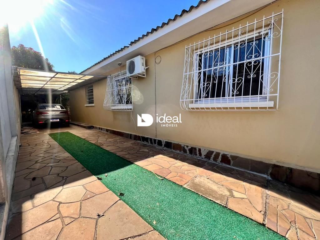 Casa de 3 quartos, 340m² no bairro Nossa Senhora das Dores, em Santa Maria | Eu Corretor