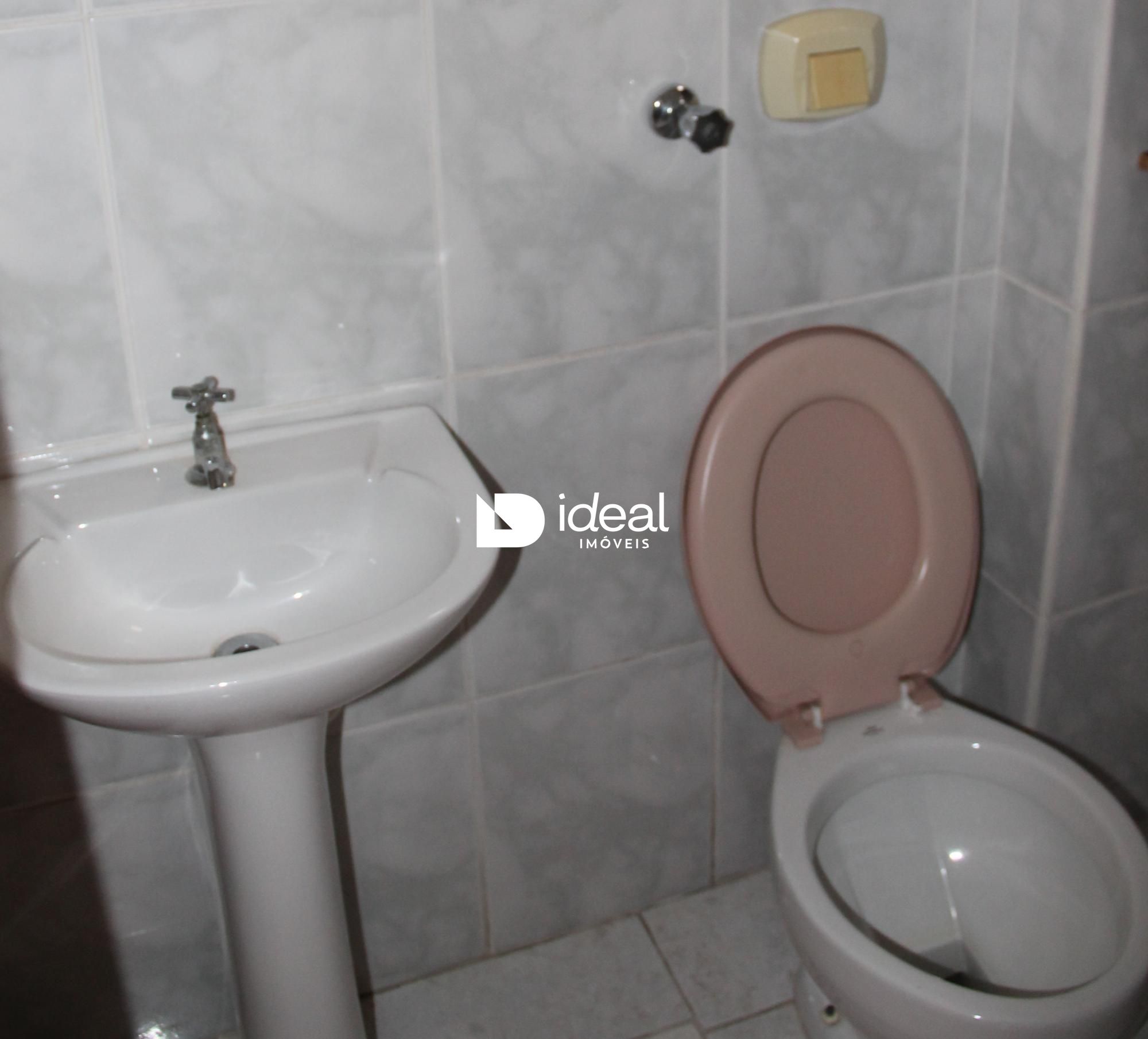 img12444725