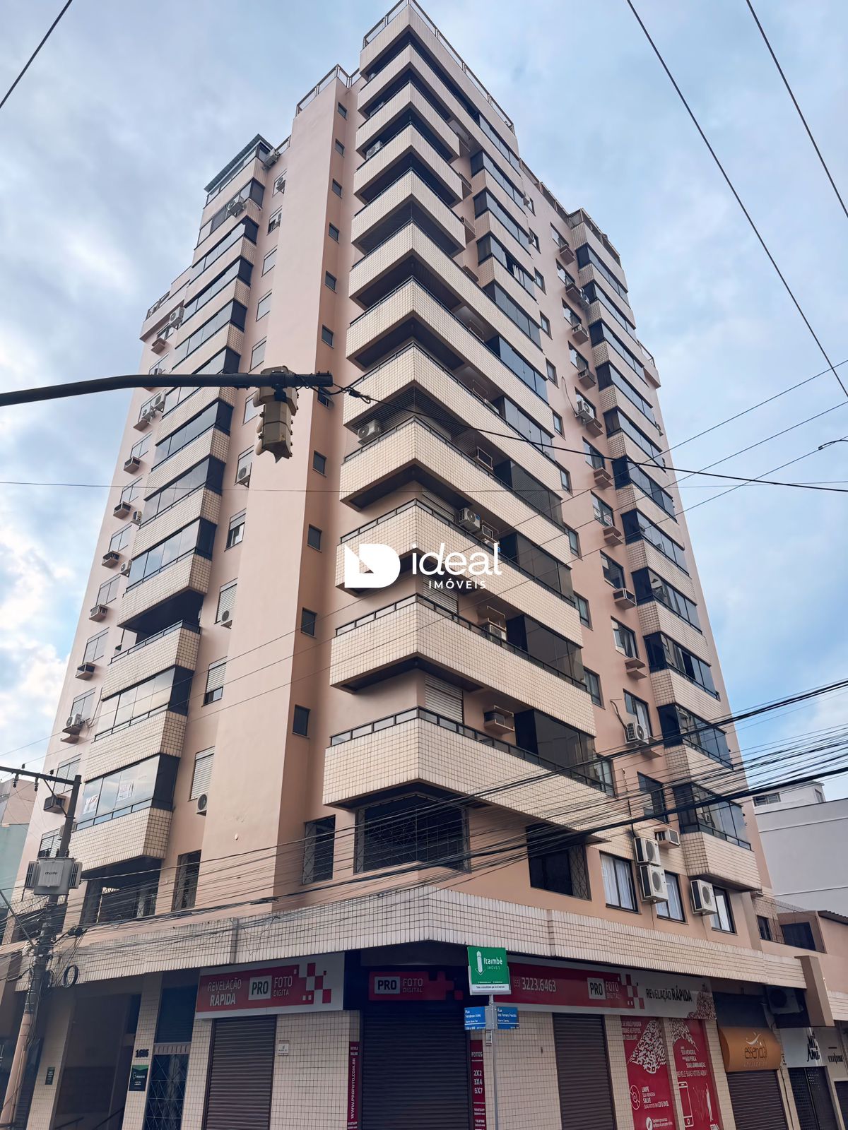 Apartamento de 3 quartos, 114m² no bairro Centro, em Santa Maria | Eu Corretor