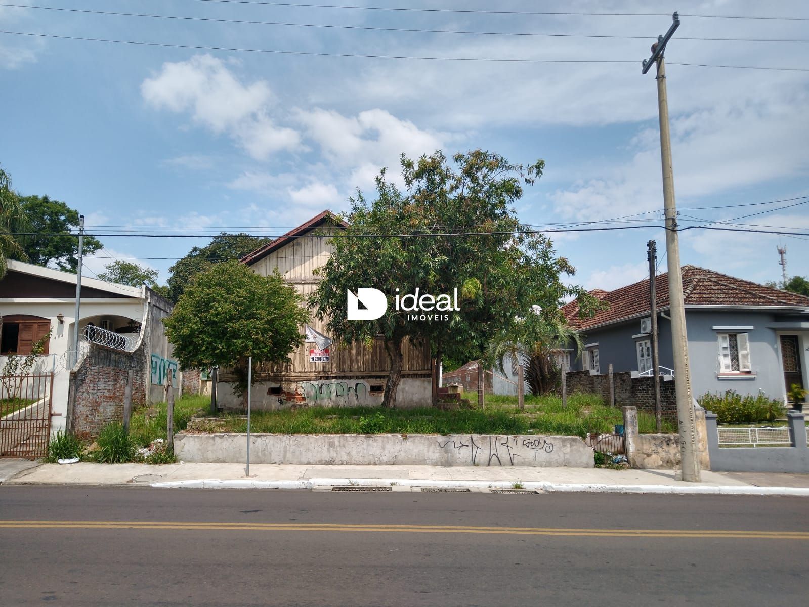 Lote/Terreno de 926m² no bairro Itararé, em Santa Maria | Eu Corretor