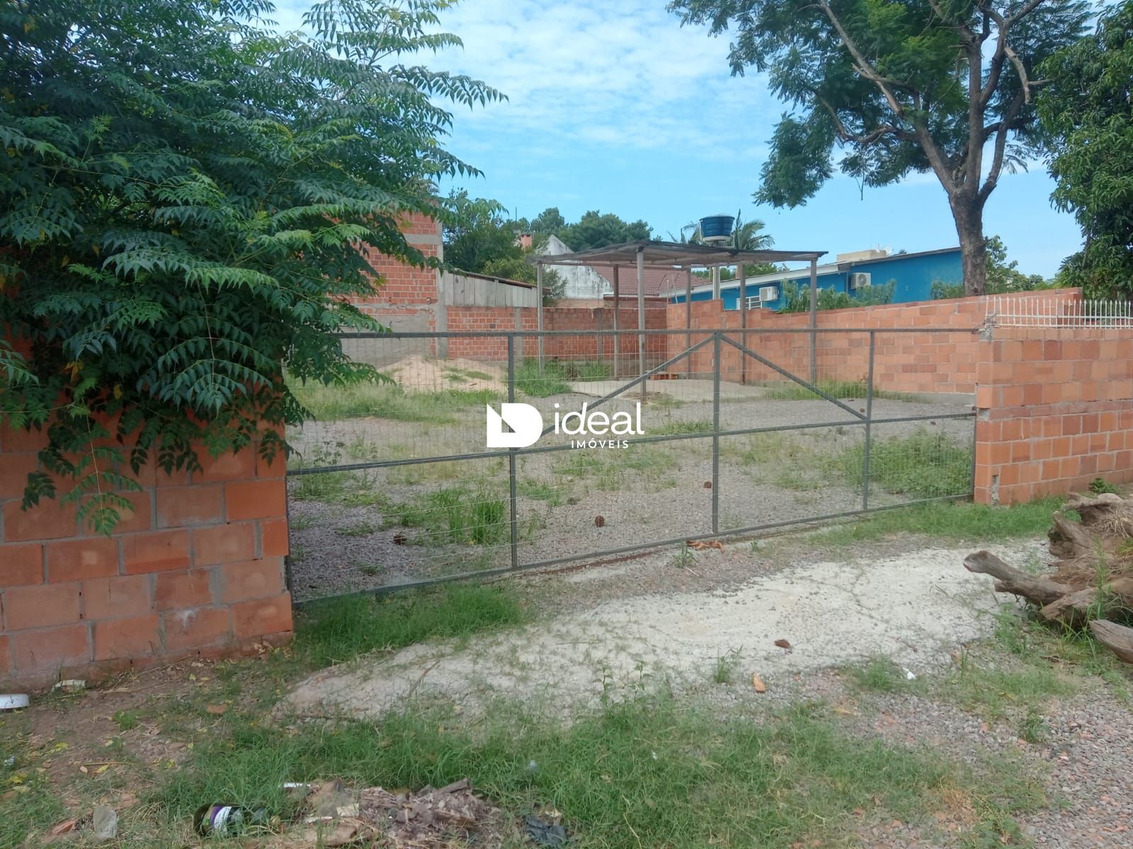 Terreno/Lote para alugar  no Lorenzi - Santa Maria, RS. Imóveis