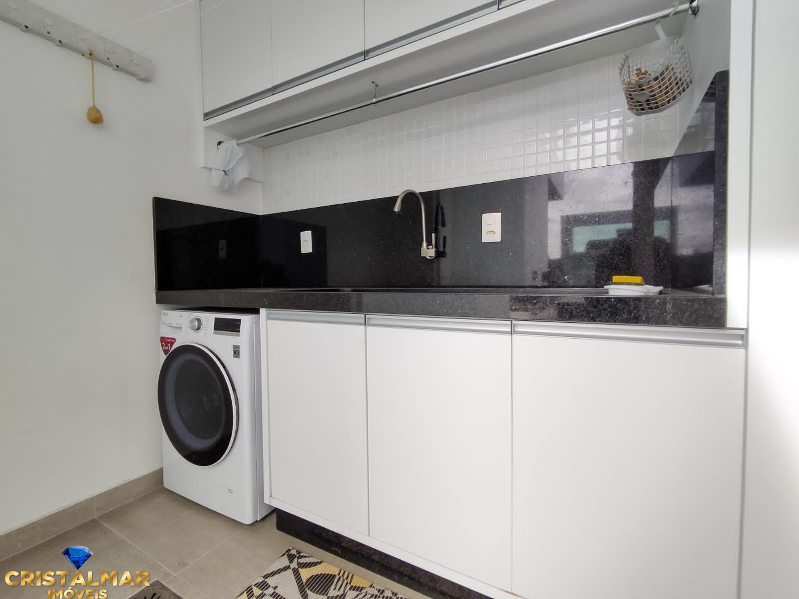 Apartamento à venda com 3 quartos, 238m² - Foto 17