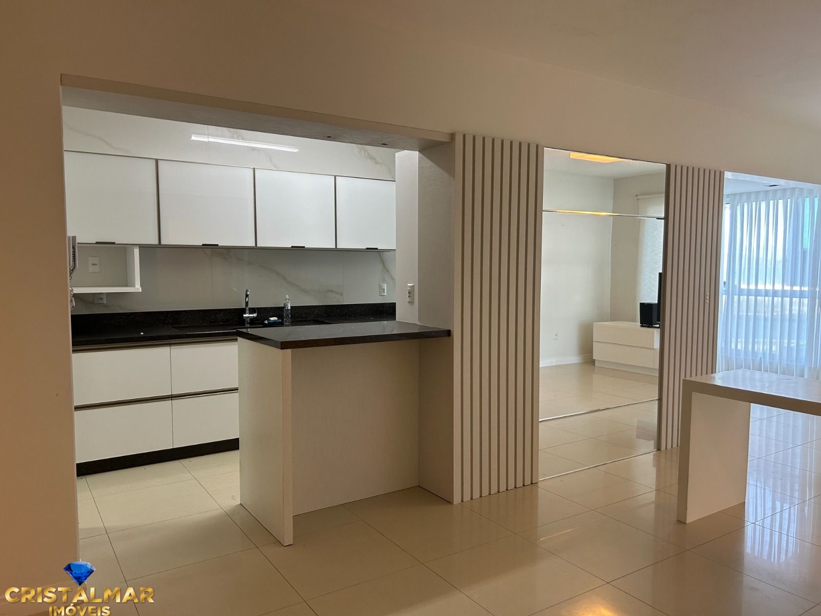 Apartamento à venda com 3 quartos, 133m² - Foto 11