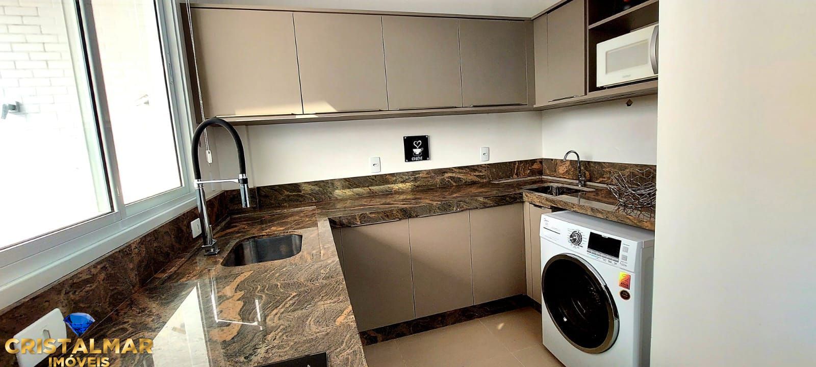 Apartamento à venda com 3 quartos, 137m² - Foto 8